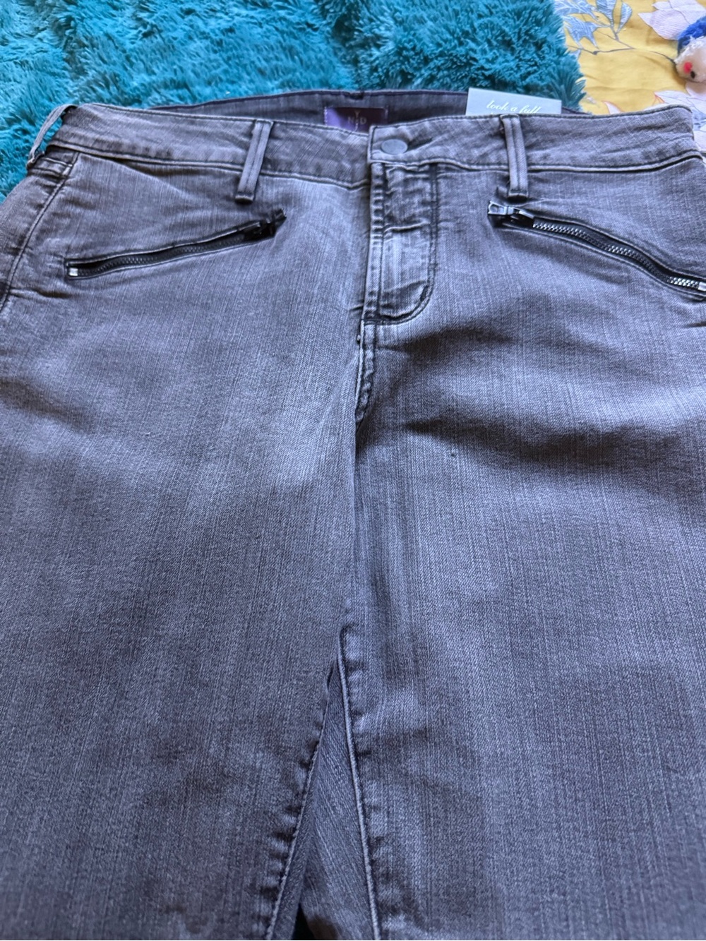 NYDJ Gray Denim-Look Leggings with Zip Front Pocket